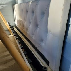 Upholstered Platform Bed with Tufted Headboard