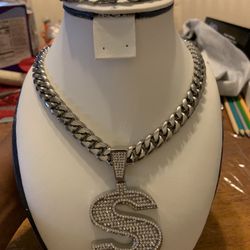 Stainless steel cuban link set with pendant