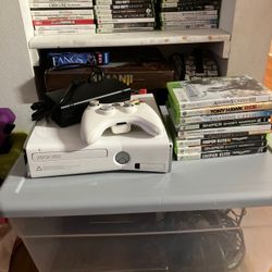 Xbox 360 S (limited edition white) and games