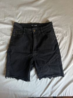 Fashion Nova Black Distressed Denim Shorts 