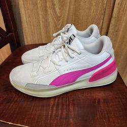 Puma Clyde Basketball Shoes Mens Sz 9.5 