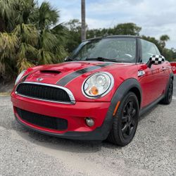 2010 Mini Convertible Cooper S 2 D