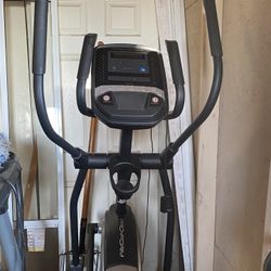 ProForm Carbon EL Elliptical 