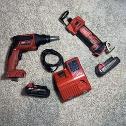 PISTOLA ATORNILLADORA Y HERRAMIENTA DE CORTE INALÁMBRICAS, INCLUYE 2 BATERÍAS.