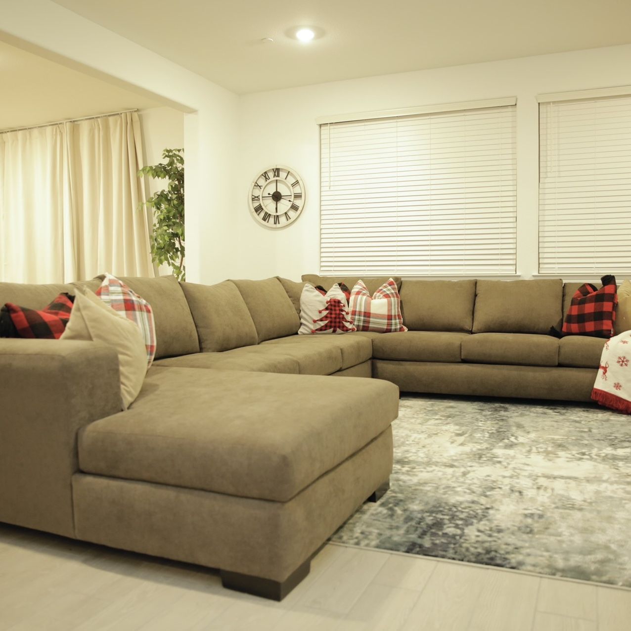 Sectional Sofa