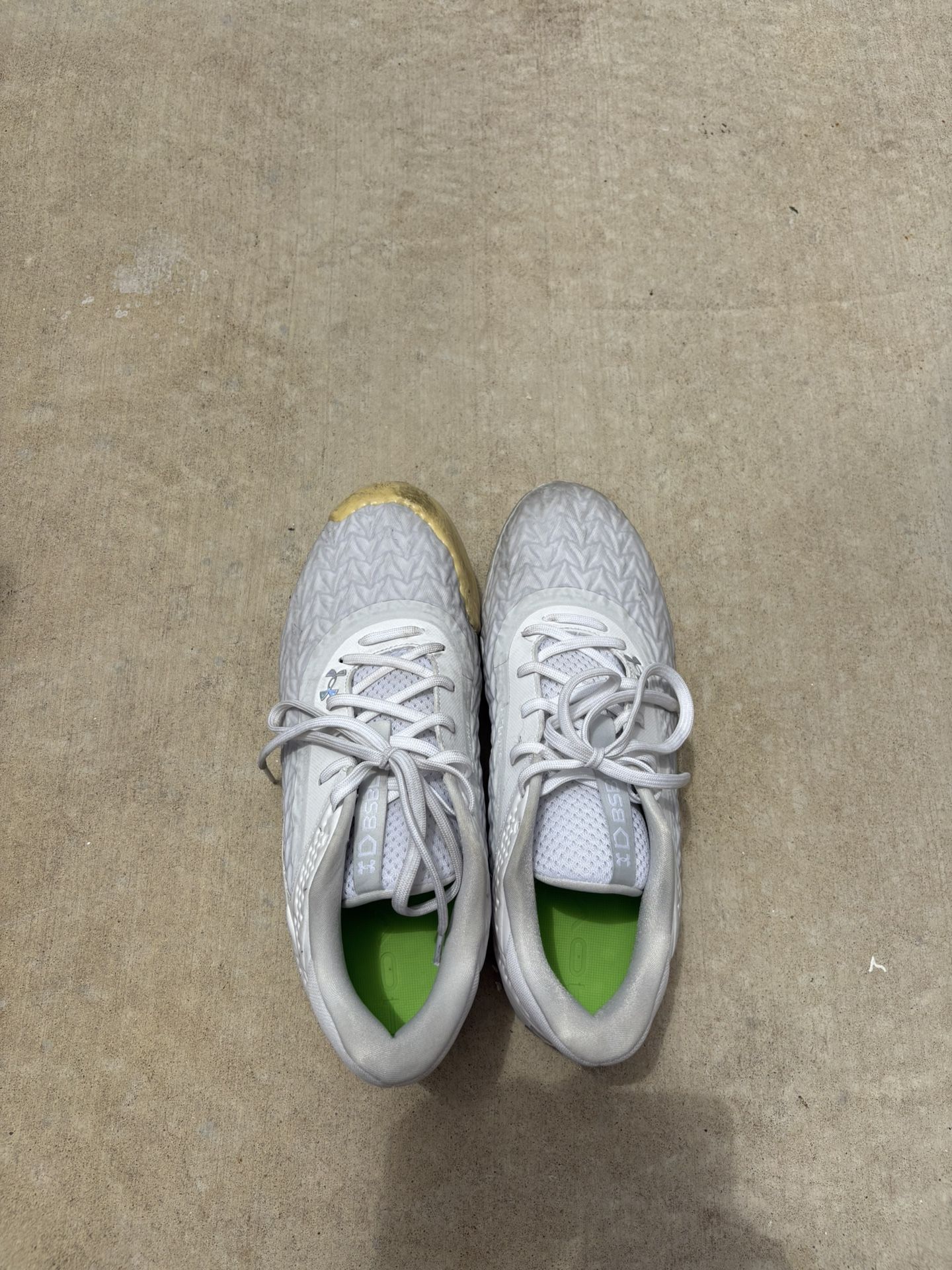 Under armor size 11