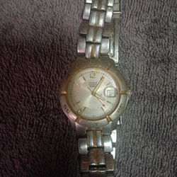 VINTAGE GUESS WATERPRO STAINLESS STEEL AND GOLD TONE MEN'S WATCH FOR SALE.