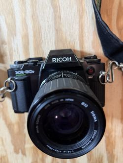 Ricoh KR-30sp Program SLR Film Camera w/ Promaster Auto Zoom Lens