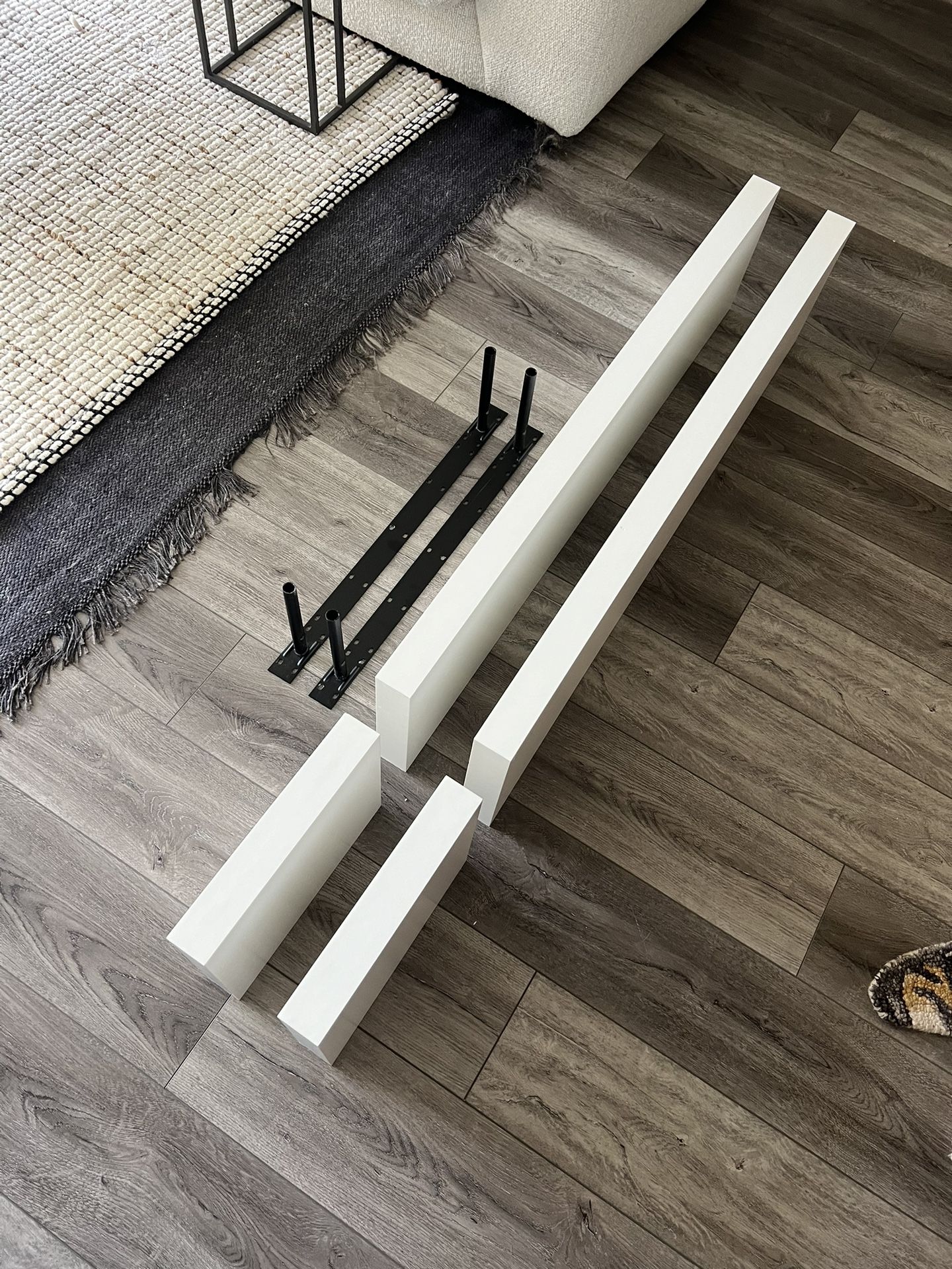 4 Floating Shelves