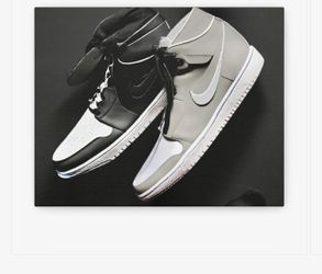 Monochrome Élégance Canvas