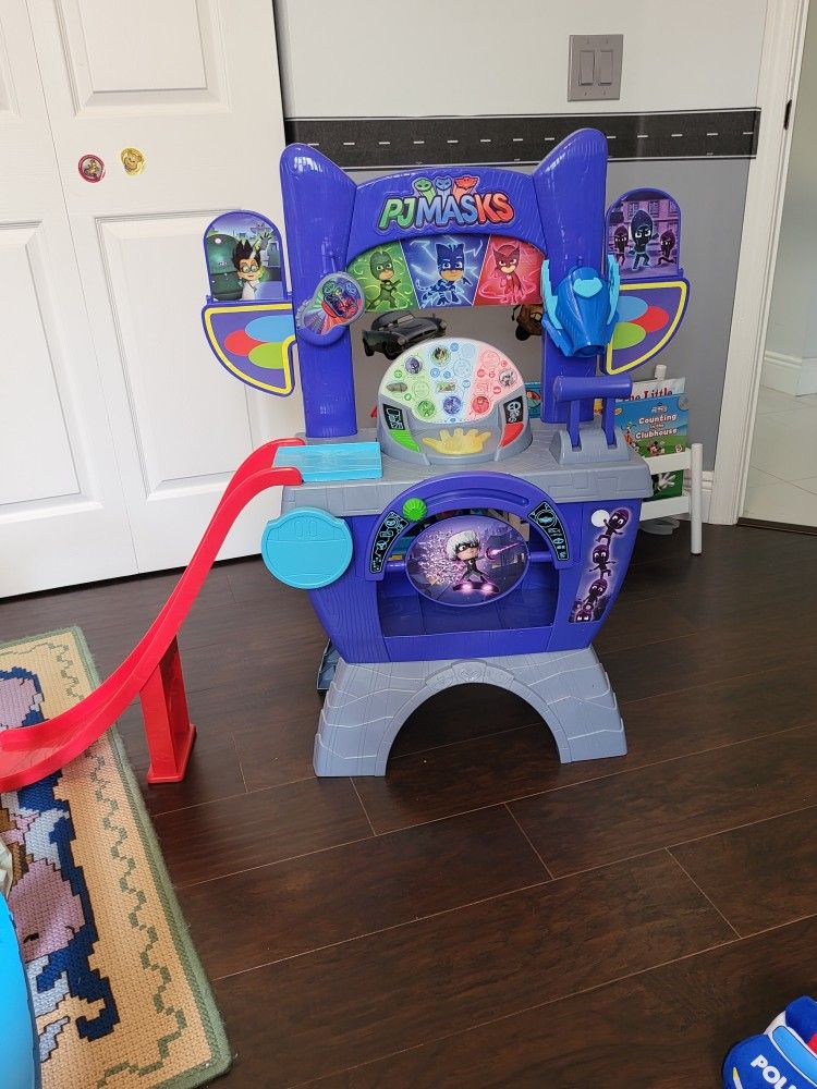 Pj Mask Tower With Slide