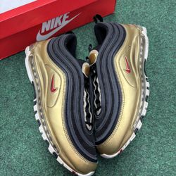 NIKE AIR MAX 97 BLACK METALLIC GOLD SIZE 12