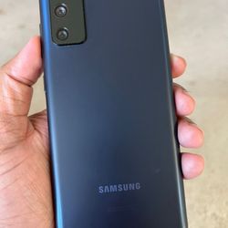 Samsung Galaxy S20 FE  , Factory Unlocked,  Excellent Condition 