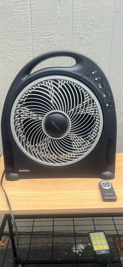 Holmes Blizzard Floor Fan with Remote
