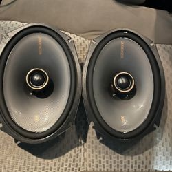 Kicker Speaker