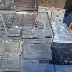Small storage containers