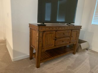 TV stand Hutch