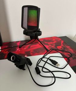 Fifine USB A mic and webcam