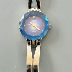 Armitron Diamond Watch Womens 20 mm Blue Dial Silver Tone New Battery 7."