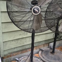 LASKO 30”MAXIMUM PERFORMANCE INDUSTRIAL FAN
