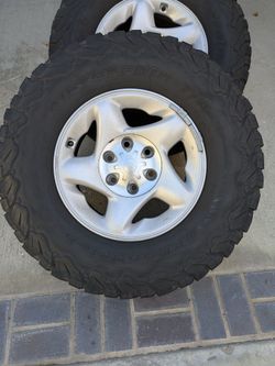 Tundra Wheels With BF Goodrich KO2