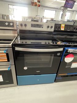New Whirlpool 30” Electric 220v Range