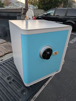 TigerKing Safe - Heavy Duty, With Fingerprint Scanner