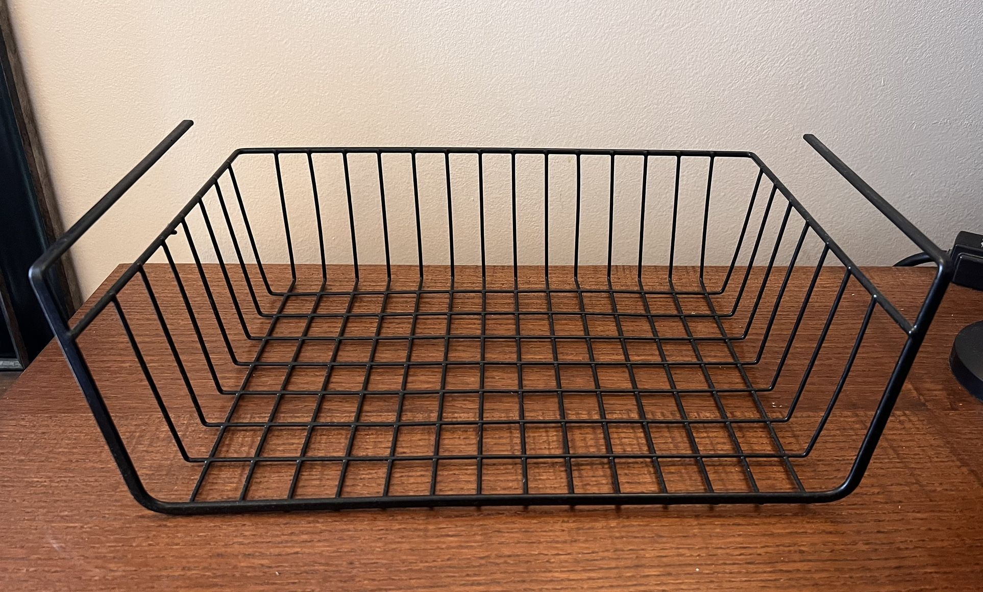 Under Shelf Mesh Hanging Basket