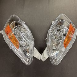 Pair Headlights Left Right Side 2007-2011 Toyota Yaris 