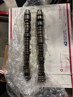 2005-2012 Acura RL Camshafts