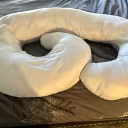 Pregnancy Pillow