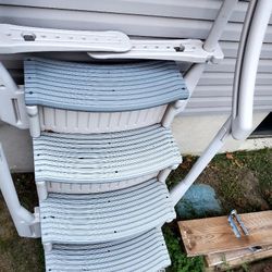 Inground Pool Steps 