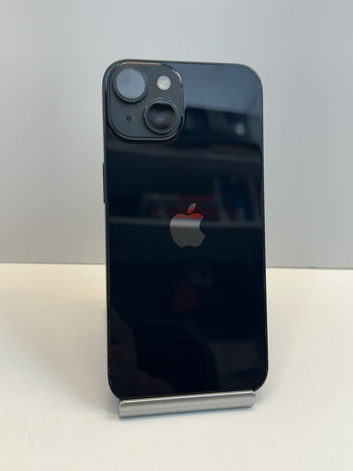 Apple iPhone 14 128gb. ( Unlocked Cellphone )