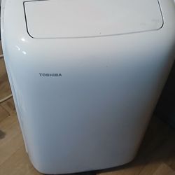 Toshiba 12,000 Btu Portable Ac