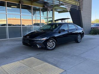 2025 Hyundai Elantra Hybrid