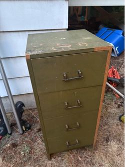 Solid wood storage / dresser/ cabinet