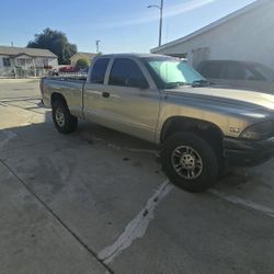 1999 Dodge Dakota