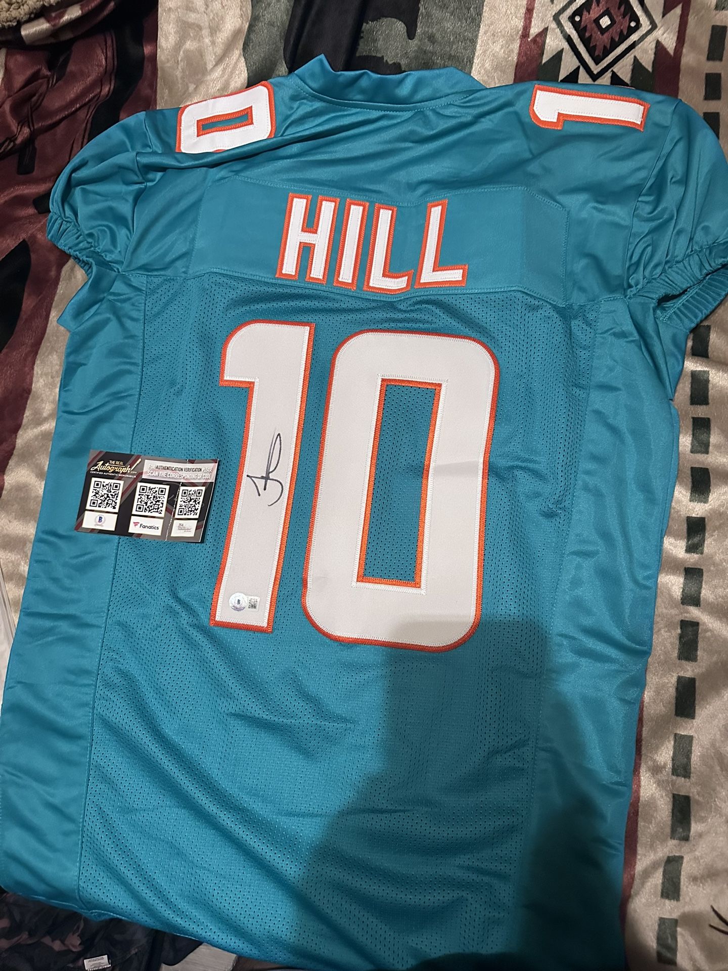 Tyreek Hill signed jersey