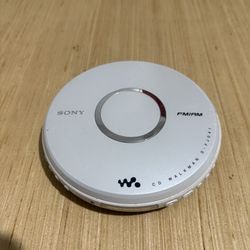 Sony Walkman D-FJ041. White Portable Cd/FM-AM Player  Tested Working Read Below! 