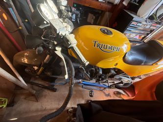 Triumph Motorcycle Yellow Project Bike