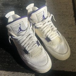 Jordan 4 Metallic Purple