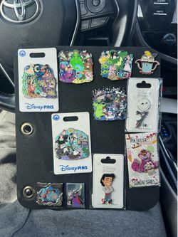 Disney pins