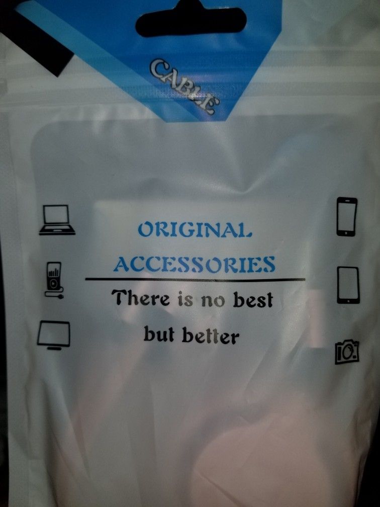 BRAND NEW 3-IN-1 CELLPHONE CHARGER FOR IPHONE, ANDROID, TYPE C,