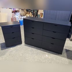 Eight drawers dresser and nightstand / 8 drawers dresser and nightstand