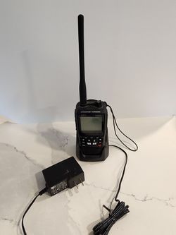 Standard Horizon GPS HX870 Marine Handheld Radio