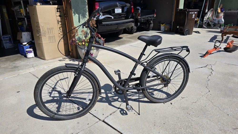 Six Three Zero Beach Cruiser Bike
