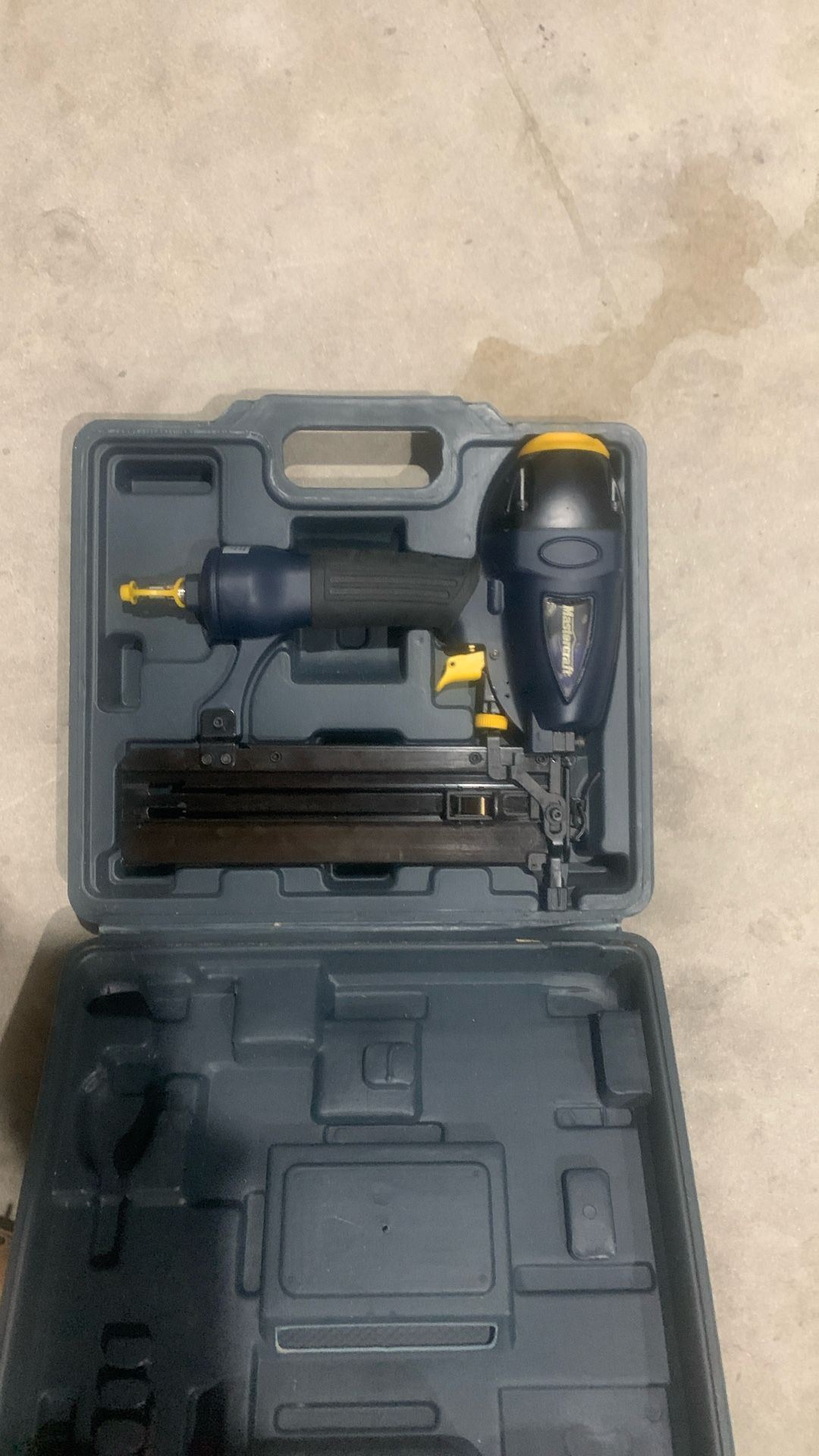 Mastercraft Air Compressor Nailer