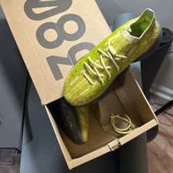 Yeezy Boost 380 Adidas 10.5 Mens 