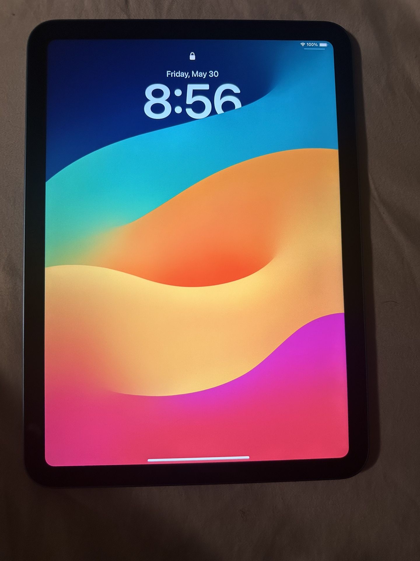 IPAD 10th GENERATION BLUE 64 GB!