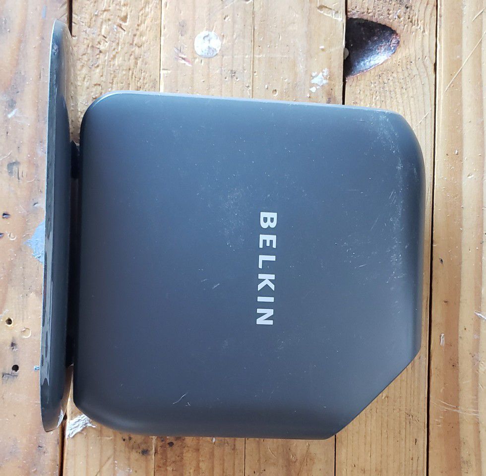 Belkin Surf N300 Wireless Router